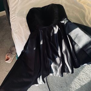 Formal strapless dress.